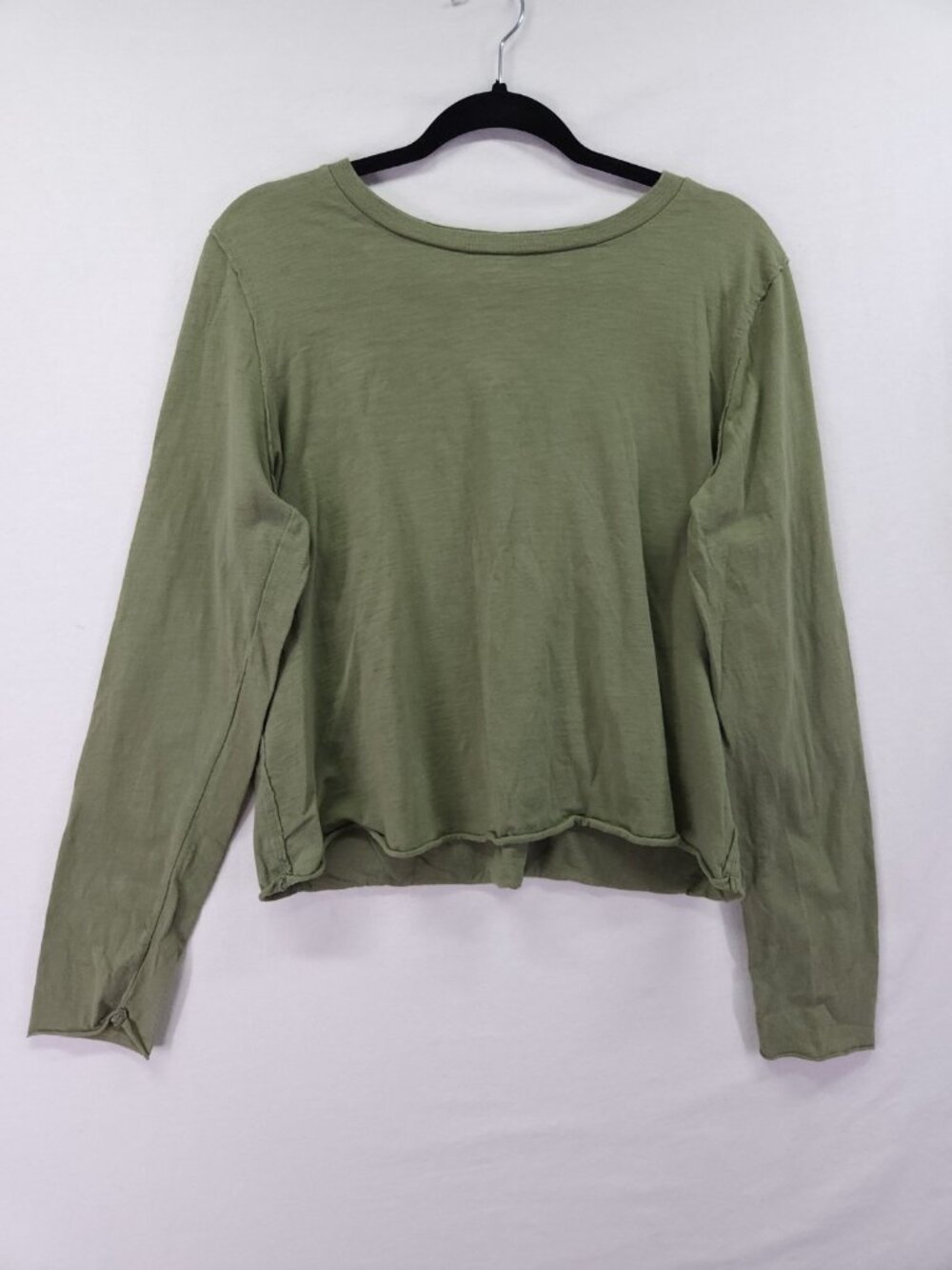 by Anthropologie Medium Olive Green Slub Knit Long Sleeve Raw Hem Tee Shirt